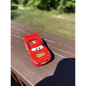 Disney Pixar Cars Die Cast 1:55 Lightning McQueen Tongue Out Flying